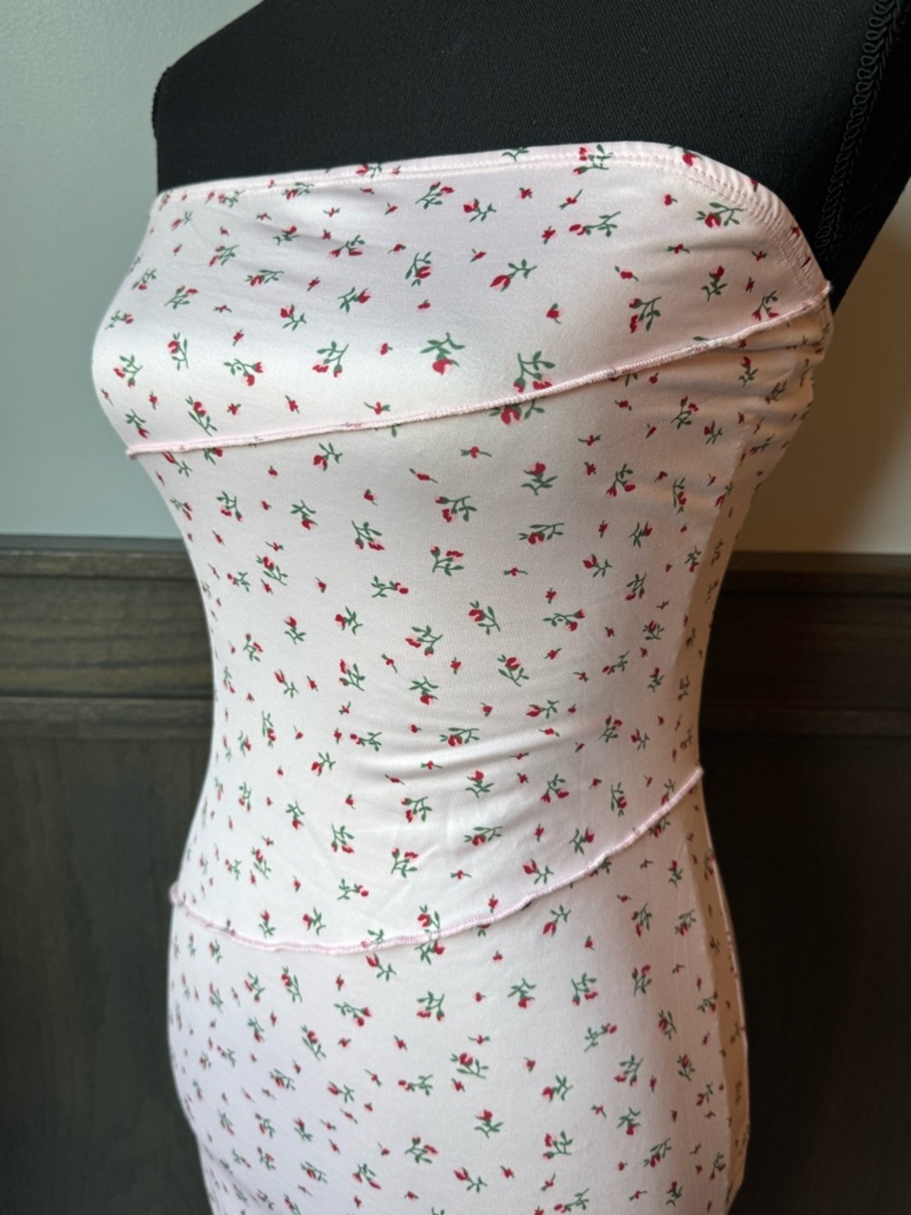Milumia Strapless Pink Floral Midi bodycon Dress NWT Small - Picture 2 of 7